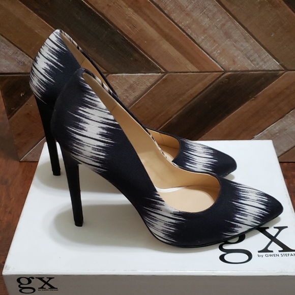 GX By Gwen Stefani Black and White Pumps Size 9 - Picture 3 of 7